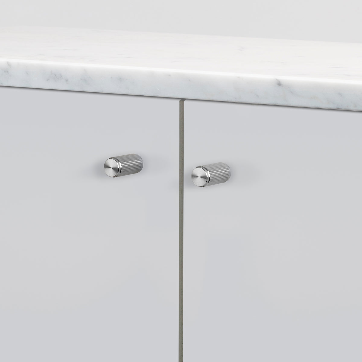 BUSTER + PUNCH® - FURNITURE KNOB / LINEAR / 12mm - 2 stk - Stainless Steel