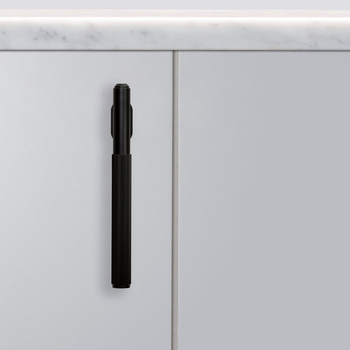 BUSTER + PUNCH® - L-BAR / LINEAR - BLACK - bilde 2