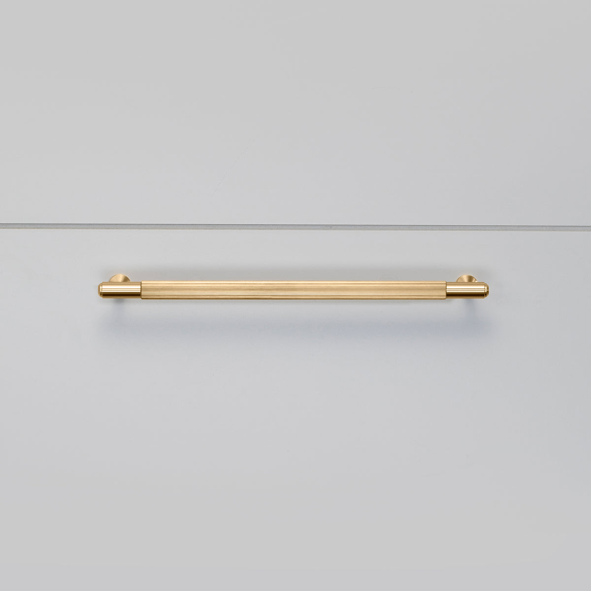BUSTER + PUNCH® - PULL BAR / LINEAR MEDIUM - BRASS - bilde 3