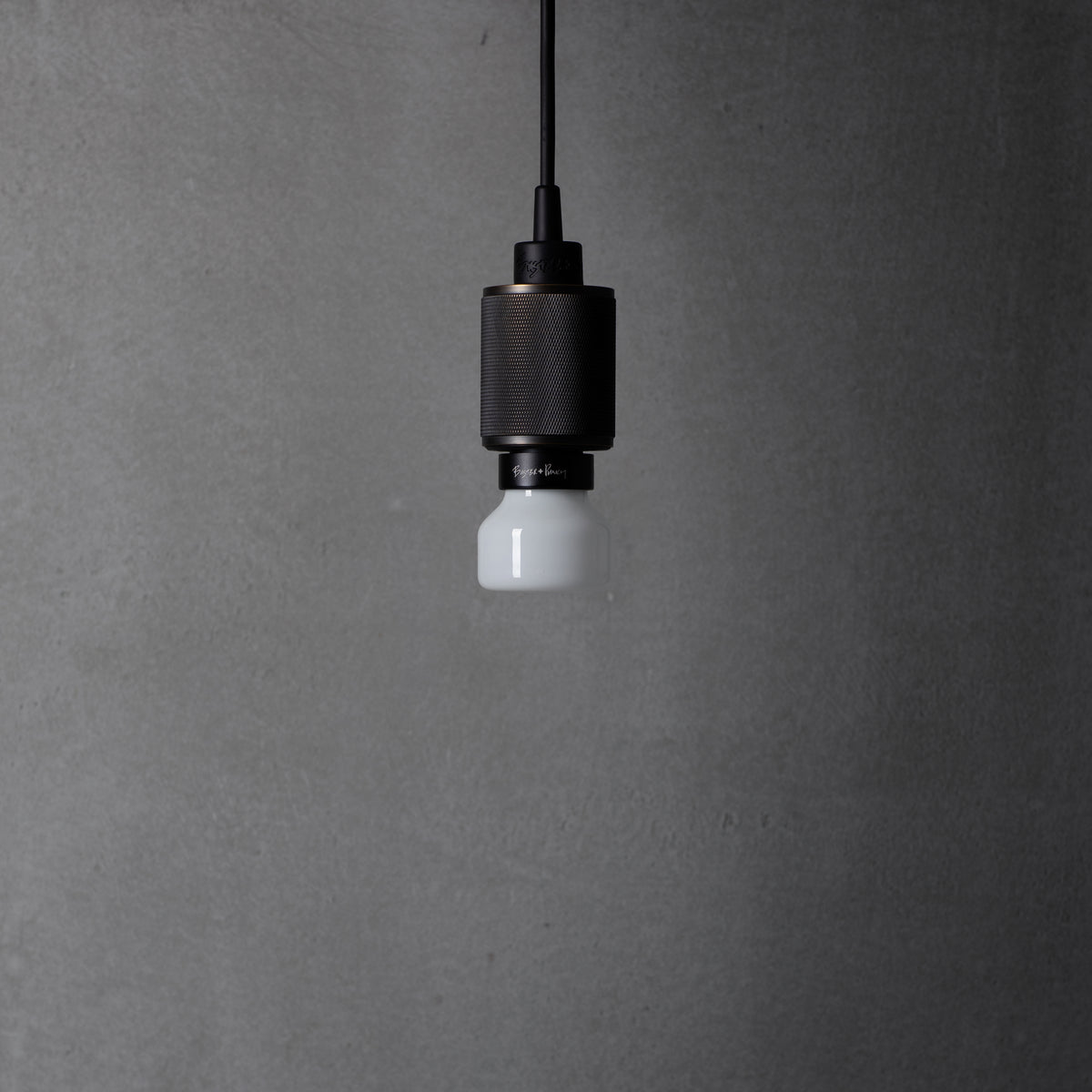 BUSTER + PUNCH® - PUNCH BULB / PUCK E27 - WHITE - bilde 3