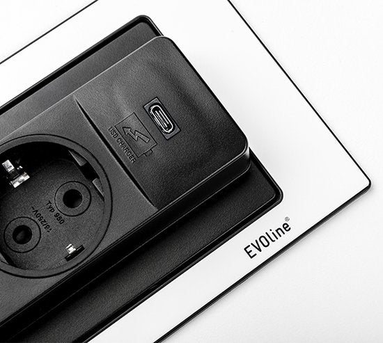 BACKFLIP | 2 STIKK + 1 USB-C | MATT HVIT - bilde 3