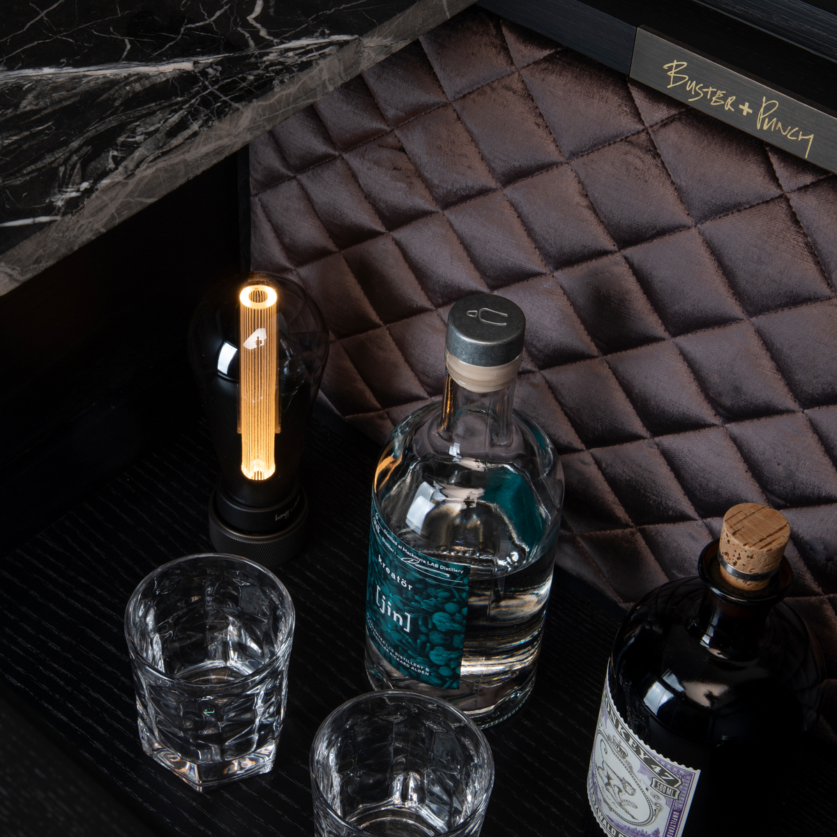 BUSTER + PUNCH® - EU The Popstar Bar / Black Oak / Black Marble / Grey Berry Silk - bilde 2