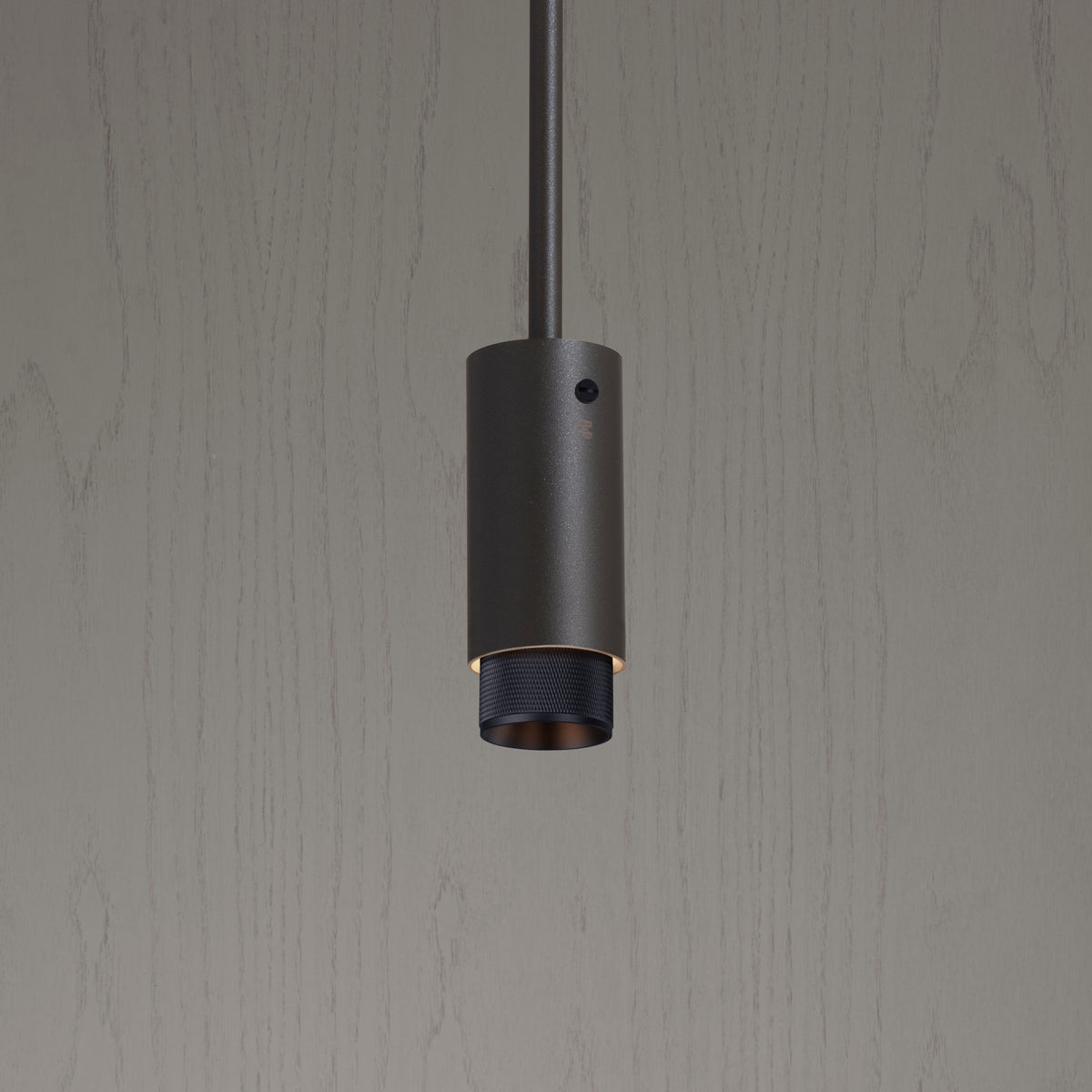 EXHAUST PENDANT / CROSS / GRAPHITE / BLACK - BUSTER + PUNCH®