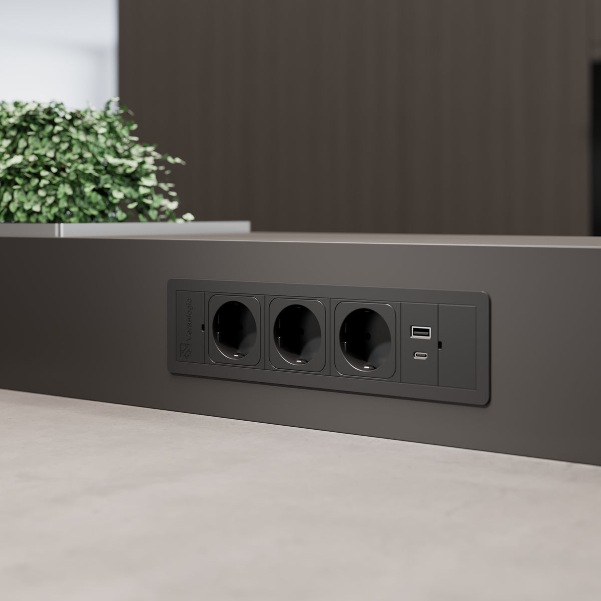 VERSAFRAME 3.0 - 3 stikk + 2 USB (C+C - 47W) - Matt sort finish