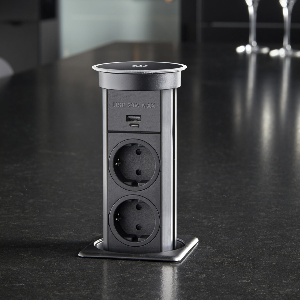 AUTOMATIC | ELEKTRISK EL-SØYLE | 2 stikk + 2 USB (A+C - 20W) + QI (15W) | SORT GLASS - bilde 4