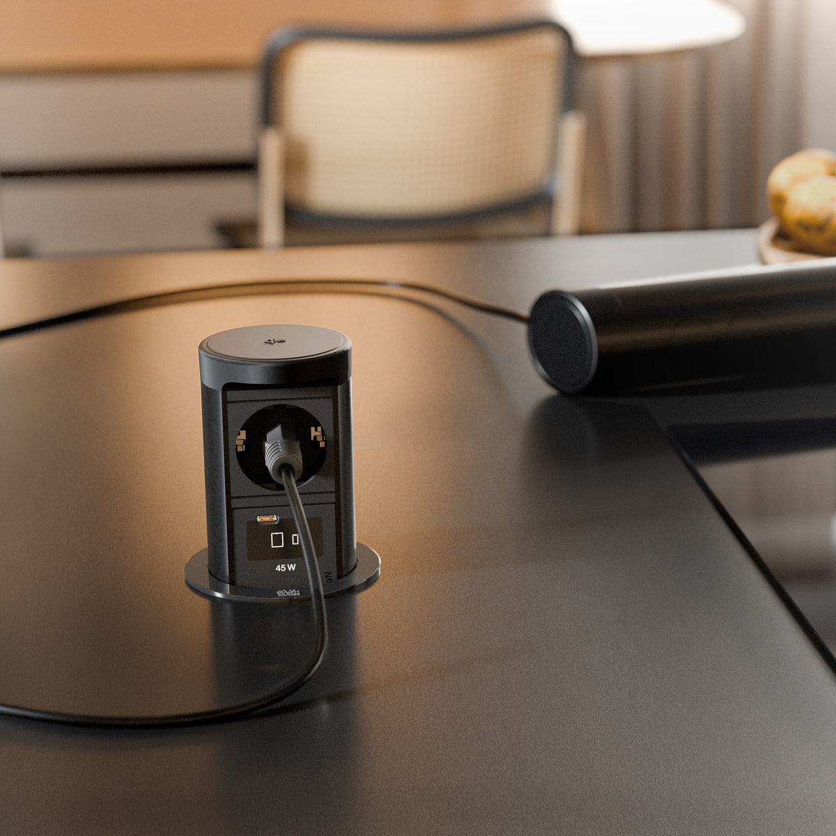 ELEVATOR 2 | 1 STIKK + 1 USB-C (45W) + Qi2 trådløs lader (15W)| MATT SORT