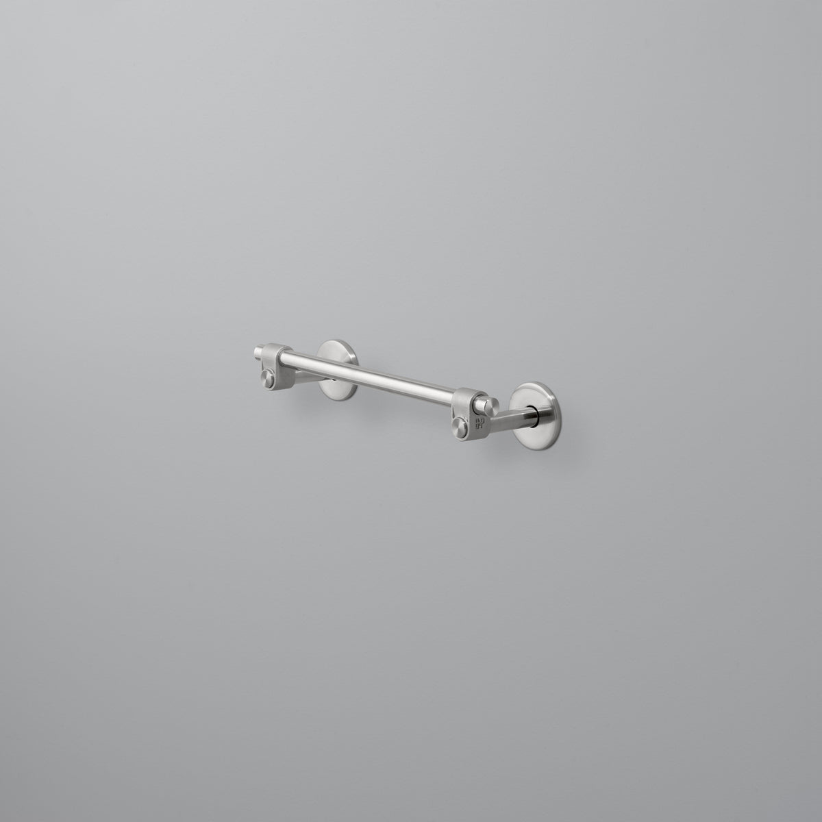BUSTER + PUNCH - TOWEL RAIL / CAST / SMALL / 300 mm - STEEL
