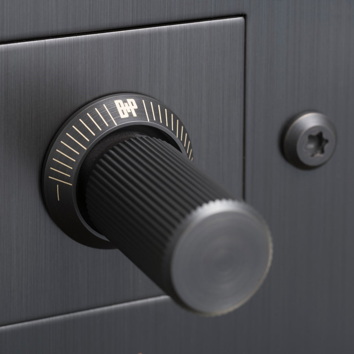 BUSTER + PUNCH | DETAIL KIT / DIMMER / LINEAR / NO TORX CAPS / SMOKED BRONZE - bilde 4
