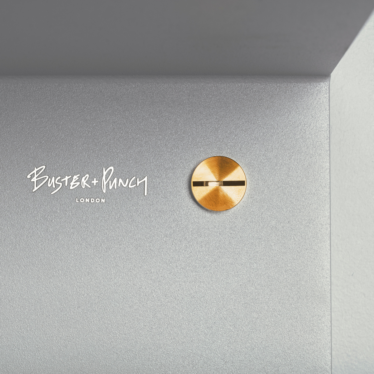 BUSTER + PUNCH® - HANGER SHELF - HYLLE - 1150 mm x 370 X 234 mm - STONE / BRASS - bilde 4