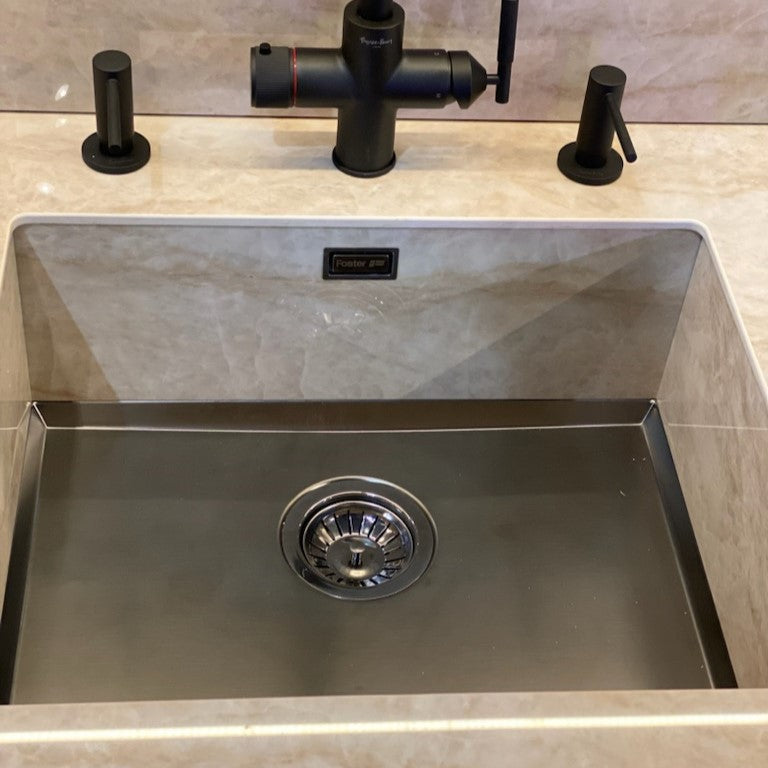 Kjøkkenvask bunn til Stein, Dekton eller Corian - 546x446x20mm - Phantom Base - GUN METAL - bilde 2