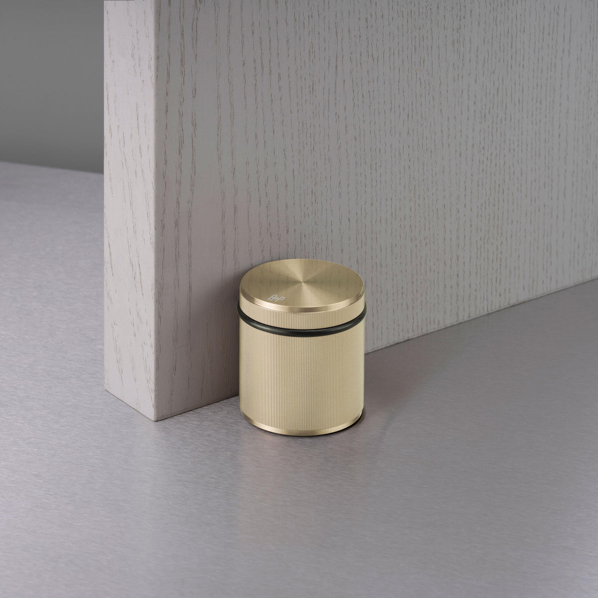 BUSTER + PUNCH® - DOOR STOP / FREESTANDING / LINEAR / BRASS
