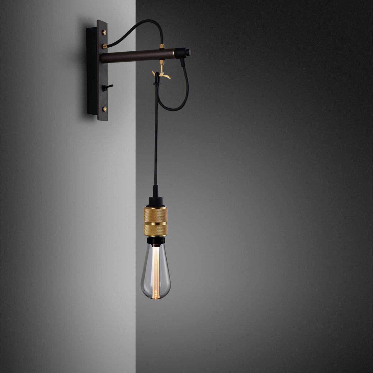 BUSTER + PUNCH® - Hooked Wall Nude / Graphite / Brass