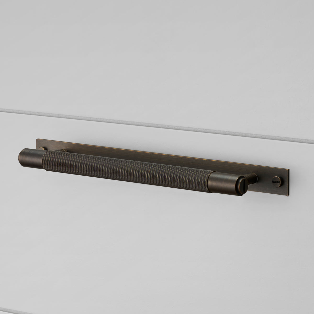 BUSTER + PUNCH® - PULL BAR / PLATE / CROSS 300mm / MEDIUM - Smoked Bronze - bilde 2