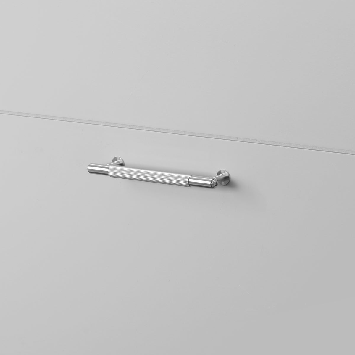 BUSTER + PUNCH® - PULL BAR / LINEAR SMALL - Stainless Steel