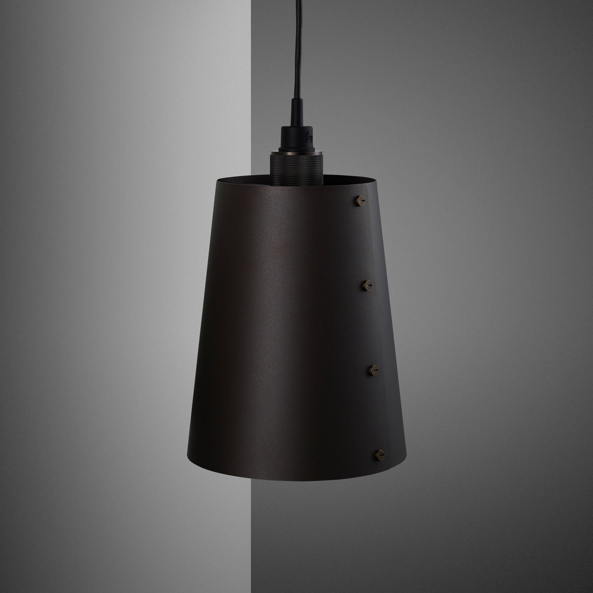BUSTER + PUNCH® - HOOKED WALL / LARGE- Graphite base / Smoked Bronze - bilde 3