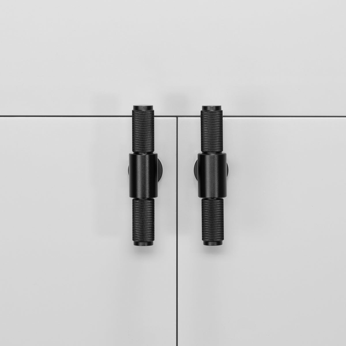 BUSTER + PUNCH® - T-BAR / CROSS / 94mm - BLACK - bilde 2