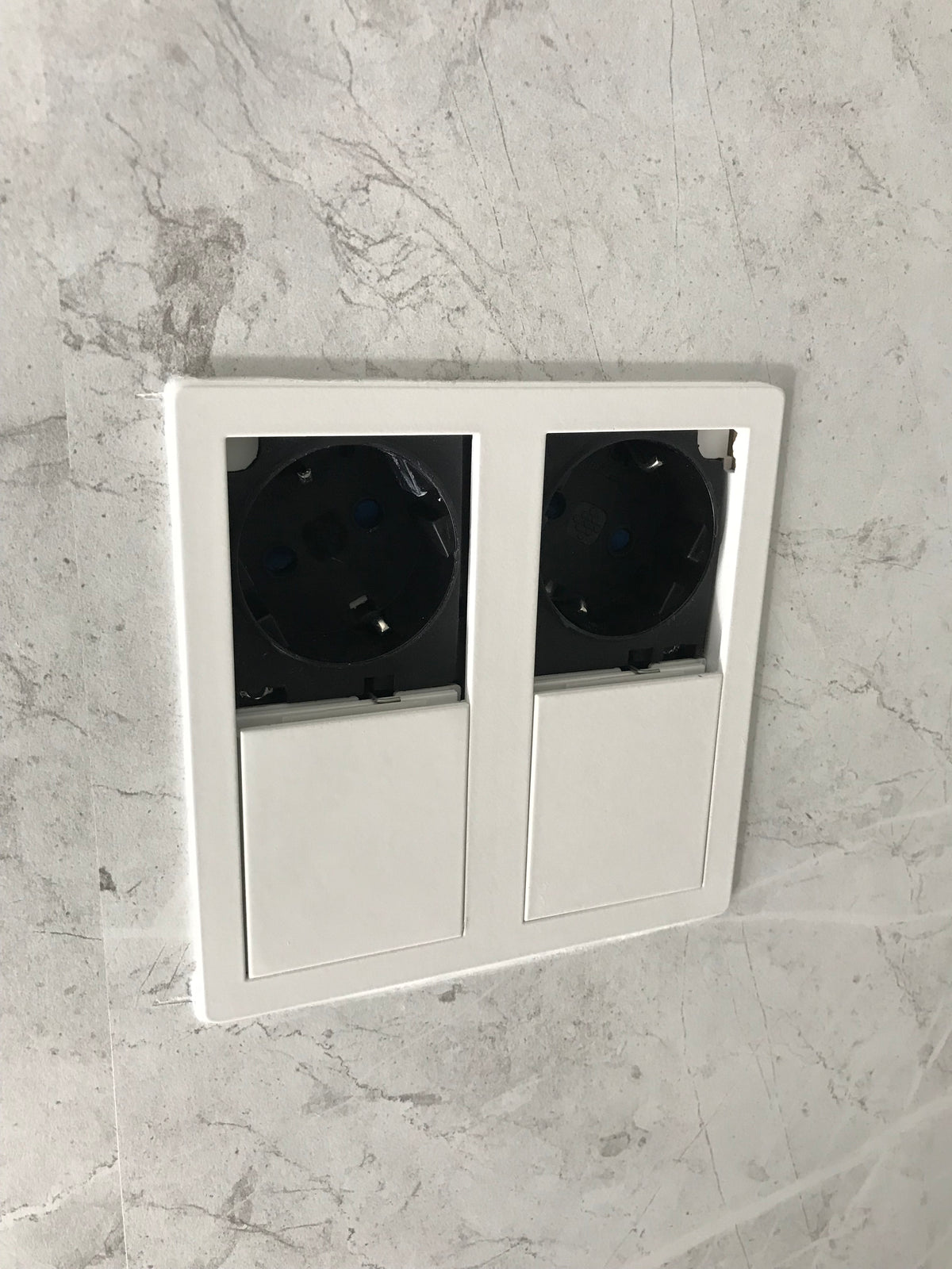 VersaHit DUAL - 2 stikk - Matt hvit - ASA