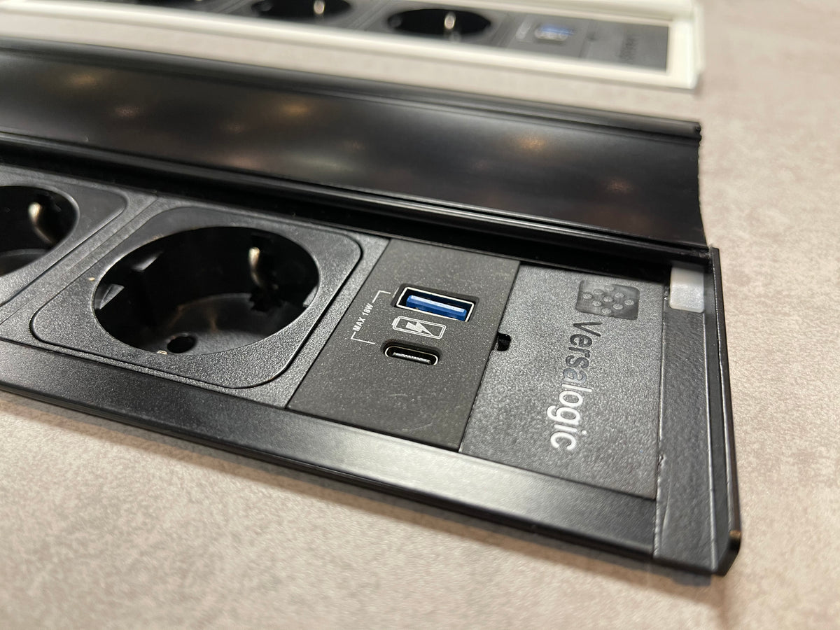 VERSALID | 2 STIKK + 2 USB A+C - 18W| MATT SORT - ASA