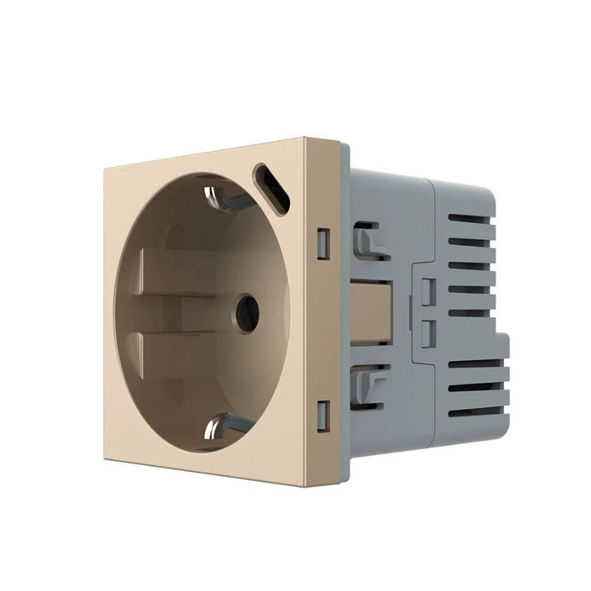 1 Stikkontakt + 1 USB-C (18W) - GULLFARGET