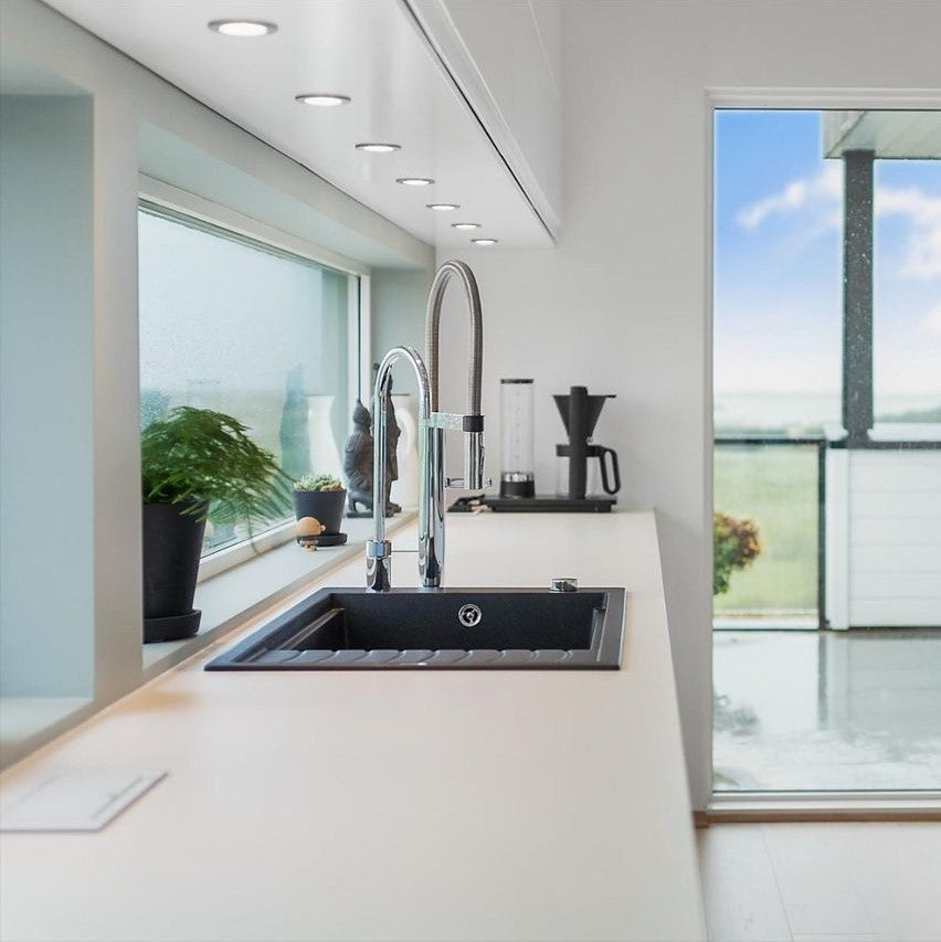 BACKFLIP | 2 STIKK + 1 USB-C | FROSTET HVITT GLASS - bilde 4