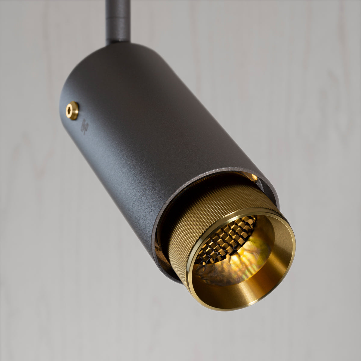 EXHAUST TRACK / LINEAR / GRAPHITE / BRASS - BUSTER + PUNCH®