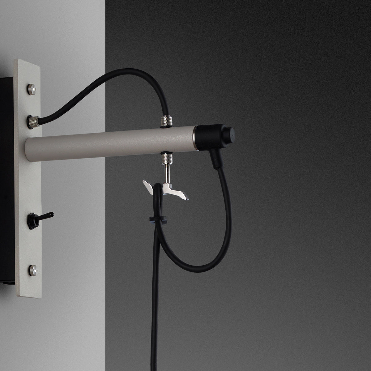 BUSTER + PUNCH® - HOOKED WALL / LARGE - Stone base / Steel - bilde 2