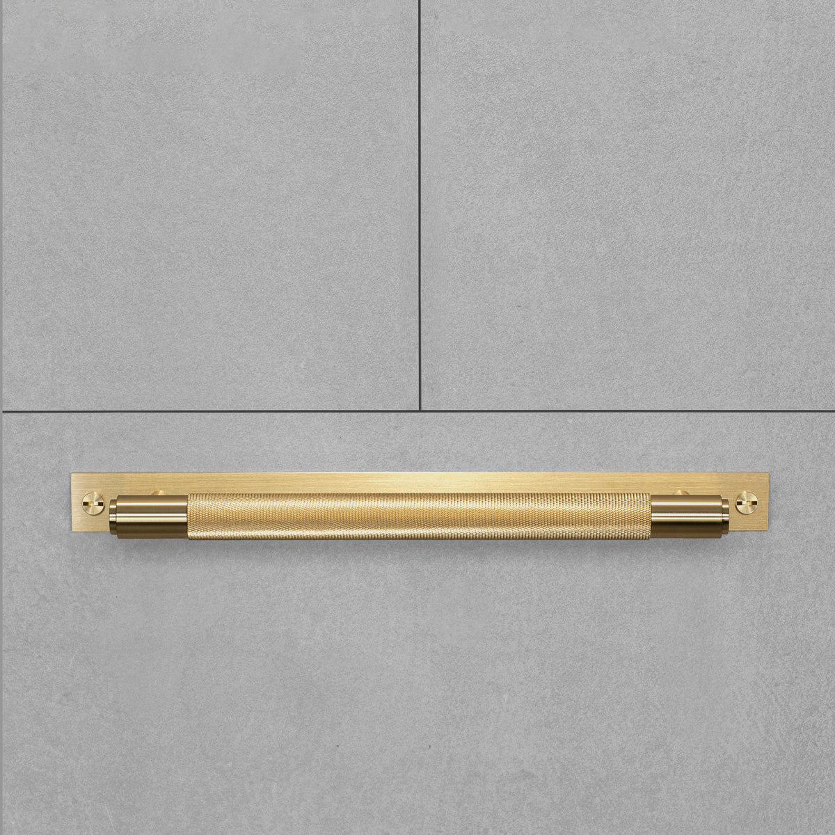 BUSTER + PUNCH® - PULL BAR / PLATE / CROSS 200mm / SMALL - BRASS - bilde 4