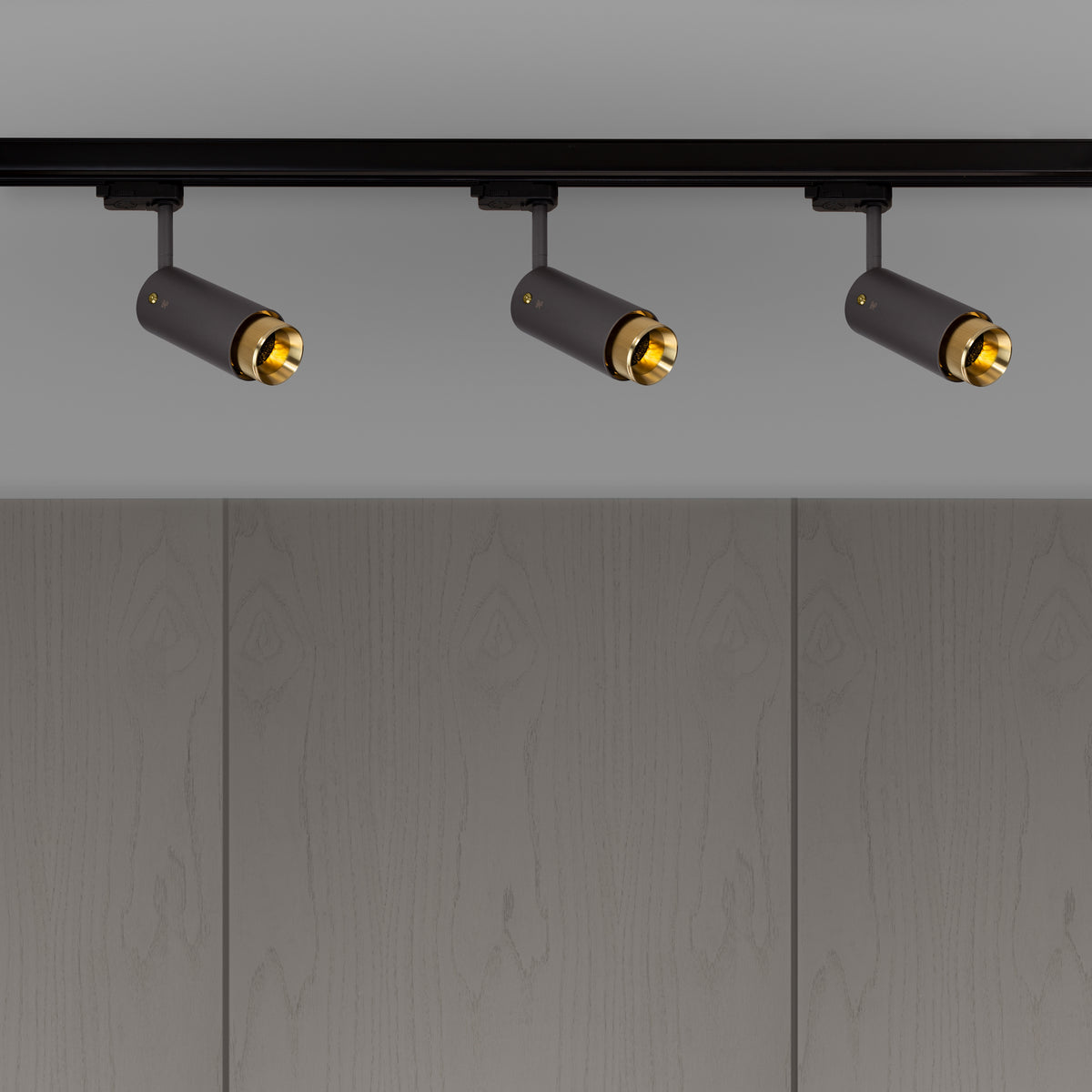 EXHAUST TRACK / LINEAR / GRAPHITE / BRASS - BUSTER + PUNCH®