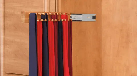 REV-A-SHELF sidehengt slipsstativ i tre – 35,6 cm – svart