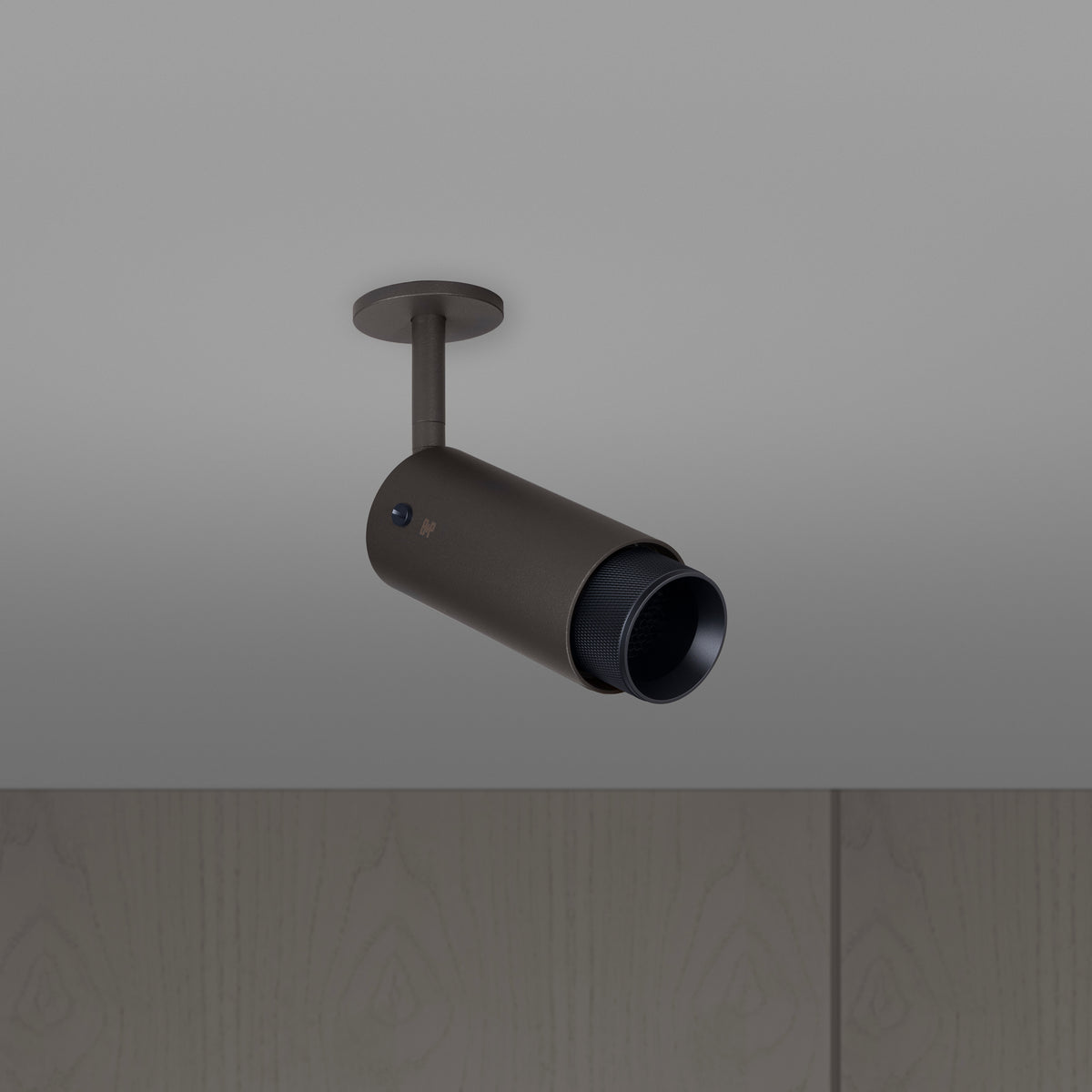 EXHAUST SPOT / CROSS / GRAPHITE / BLACK - BUSTER + PUNCH®