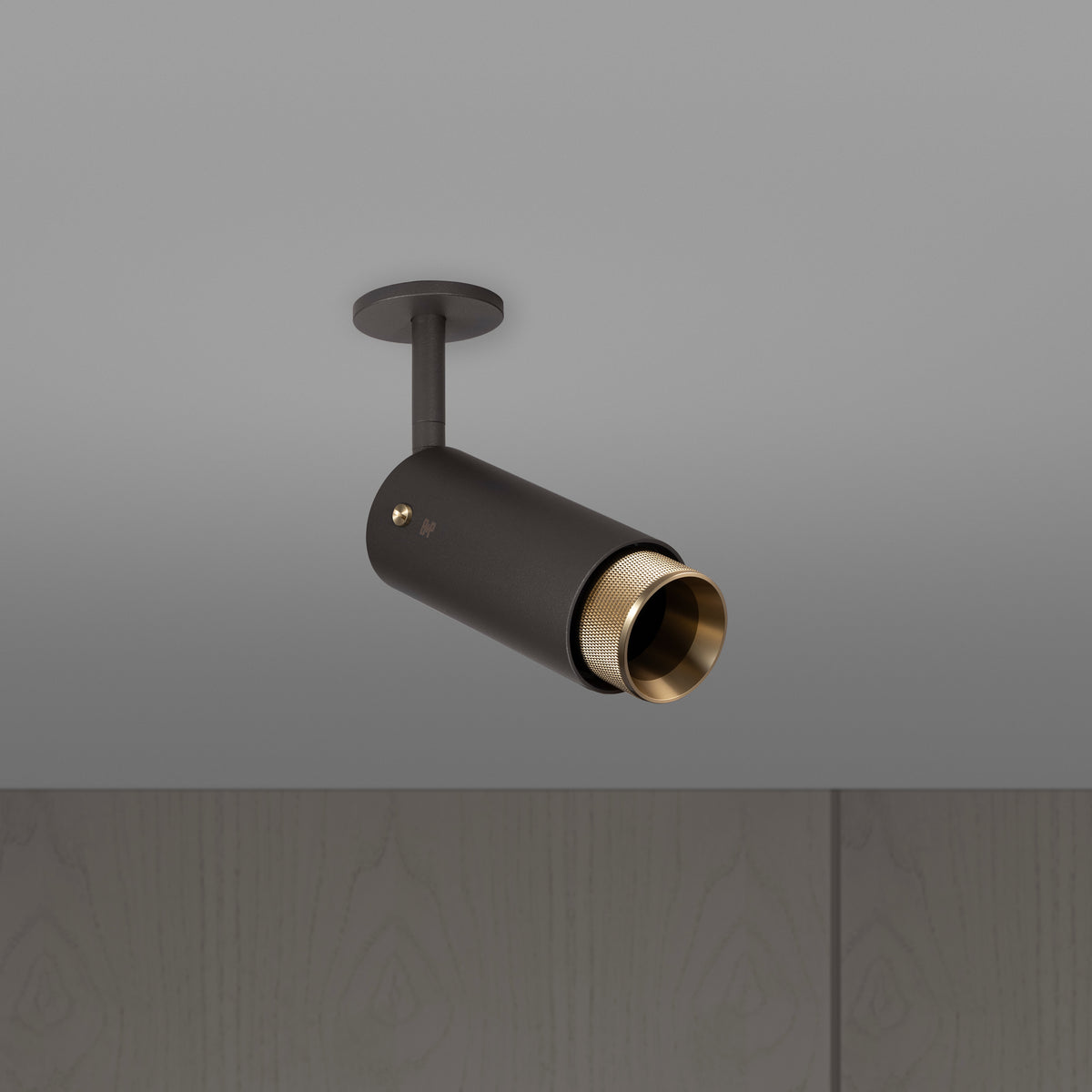 EXHAUST SPOT / CROSS / GRAPHITE / BRASS - BUSTER + PUNCH®