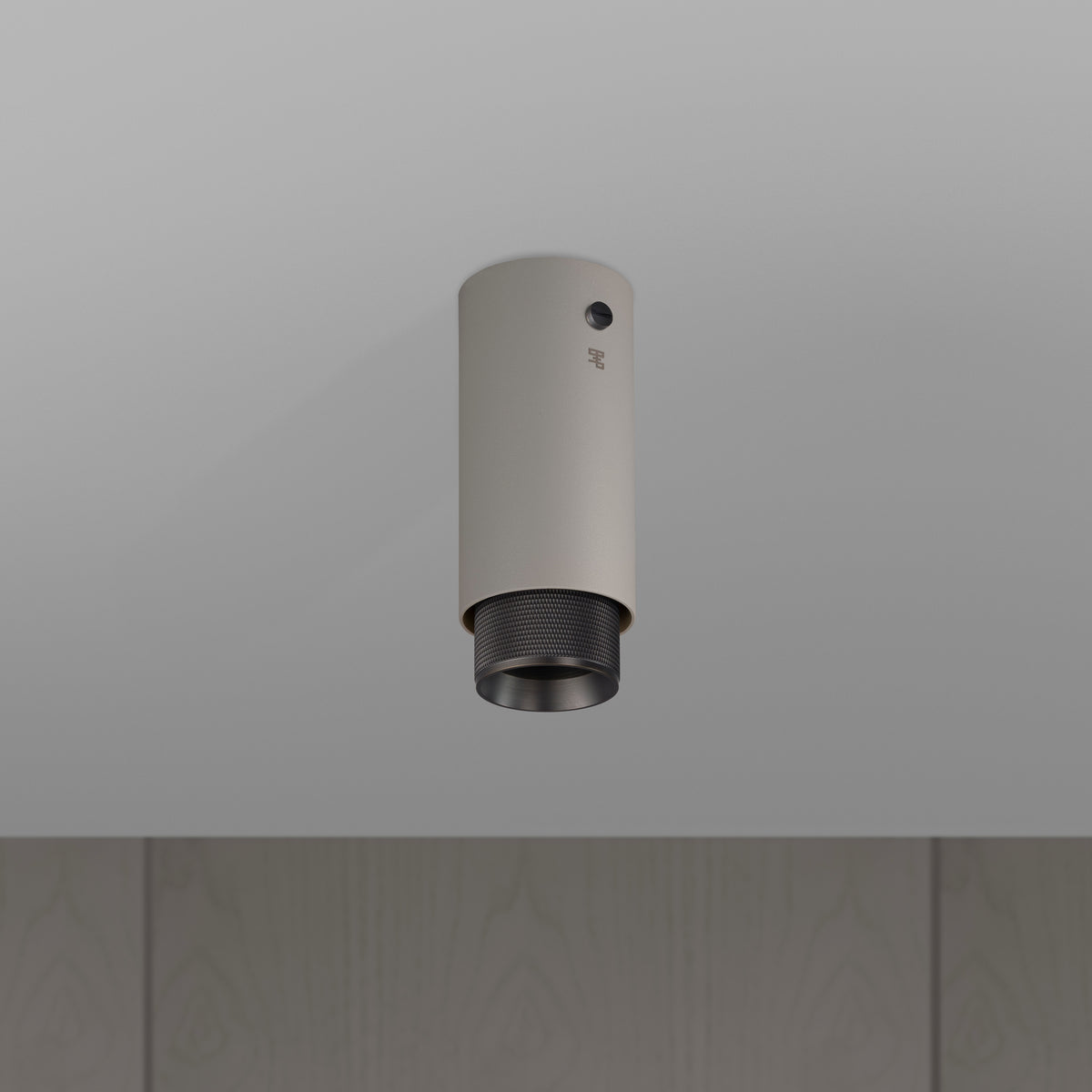 EXHAUST SURFACE / CROSS / STONE / SMOKED BRONZE - BUSTER + PUNCH®