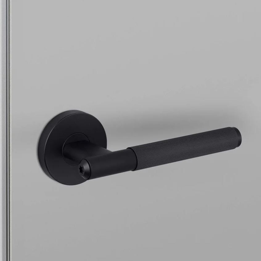 BUSTER + PUNCH® - DOOR HANDLE SET / LINEAR / SWE / SPRUNG / WELDERS BLACK