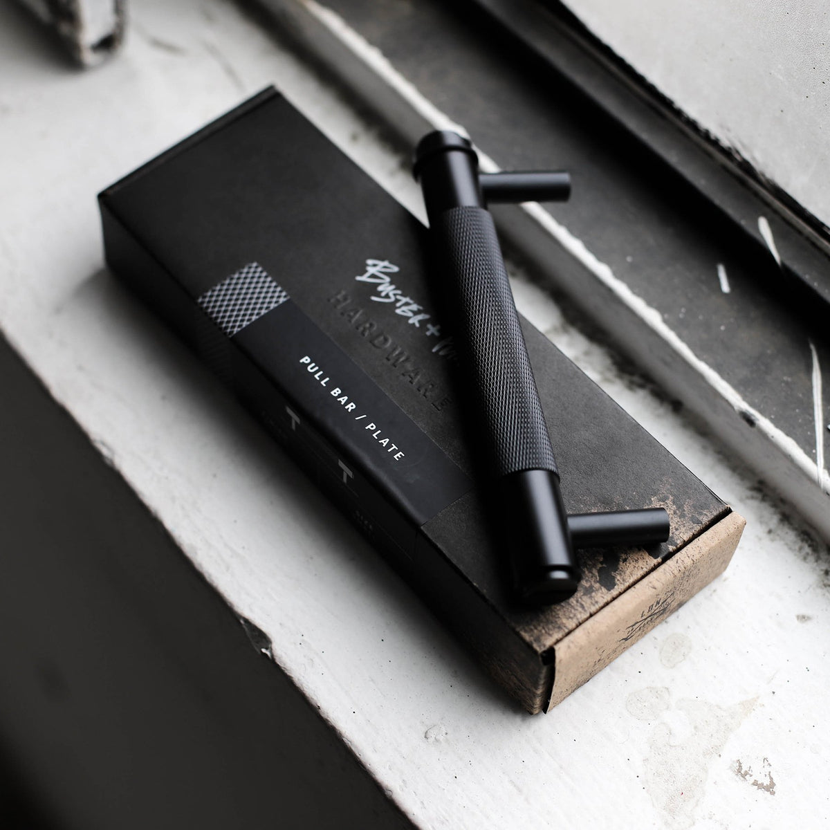 BUSTER + PUNCH® - PULL BAR / CROSS 260mm / MEDIUM - BLACK - bilde 4