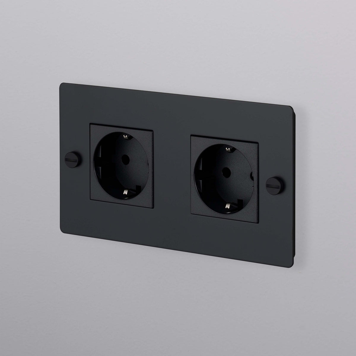 BUSTER + PUNCH® EU - 2G SOCKET / SCHUKO - black