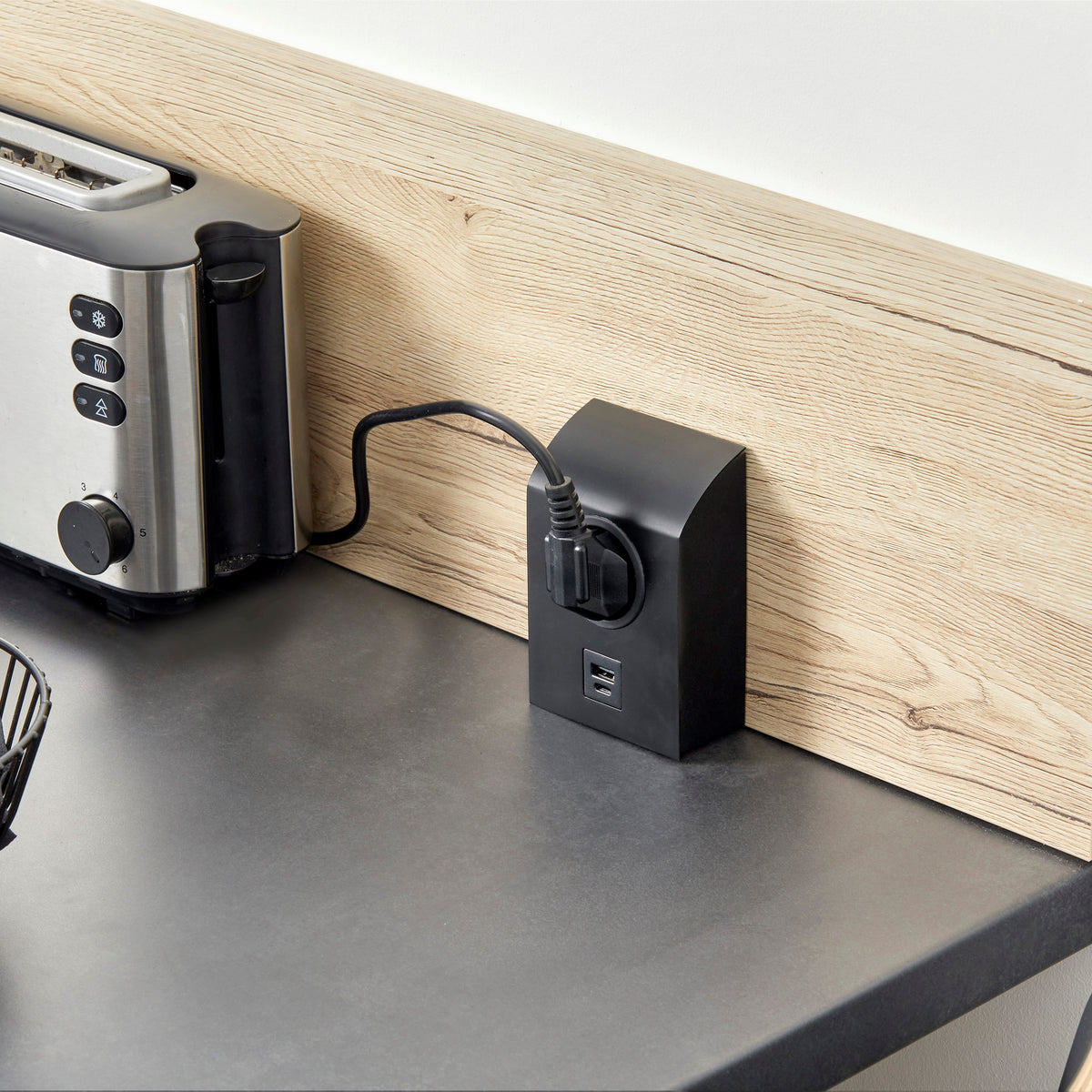 MINI BORN | 1 STIKK + 2 USB A+C | MATT SORT