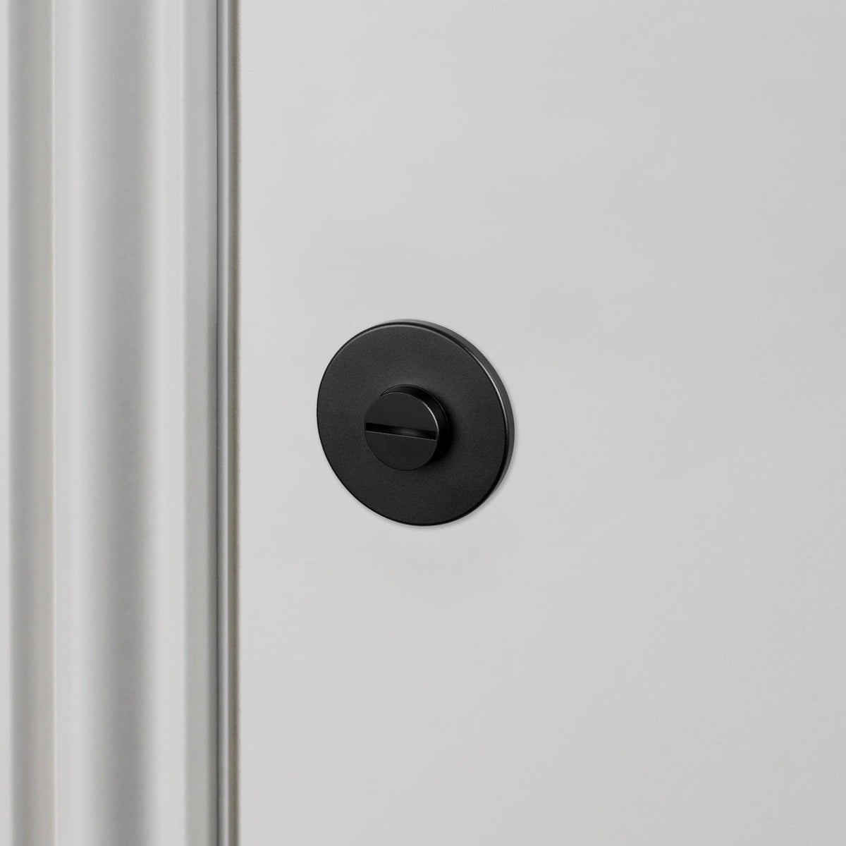 BUSTER + PUNCH® - THUMB TURN LOCK / CROSS - 27mm - BLACK - bilde 2